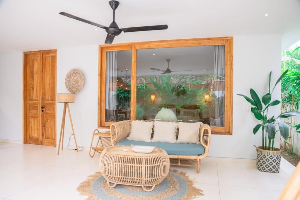 Marlaca Villas Lombok Kuta  エクステリア 写真