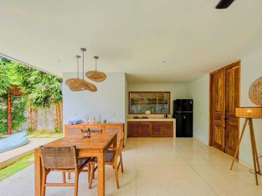Marlaca Villas Lombok Kuta  エクステリア 写真