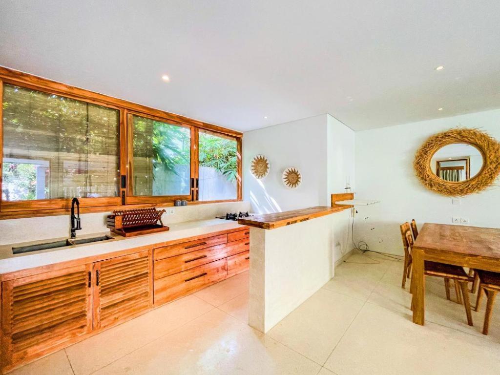 Marlaca Villas Lombok Kuta  エクステリア 写真