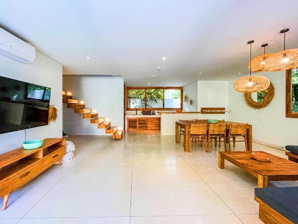 Marlaca Villas Lombok Kuta  エクステリア 写真
